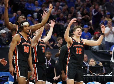 ncaab picks|College Basketball Picks and Predictions at OddsTrader.